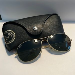 RAy Ban women aviator glasses black and gold